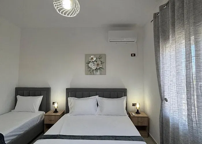 176 别墅 Baks-Rrjoll