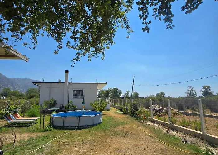 176 别墅 Baks-Rrjoll